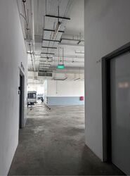Hh @ Kallang (D13), Factory #543799921